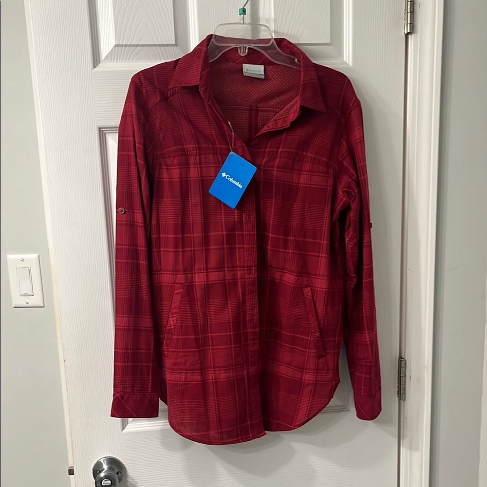 Columbia Red Plaid Long Sleeve Button Up